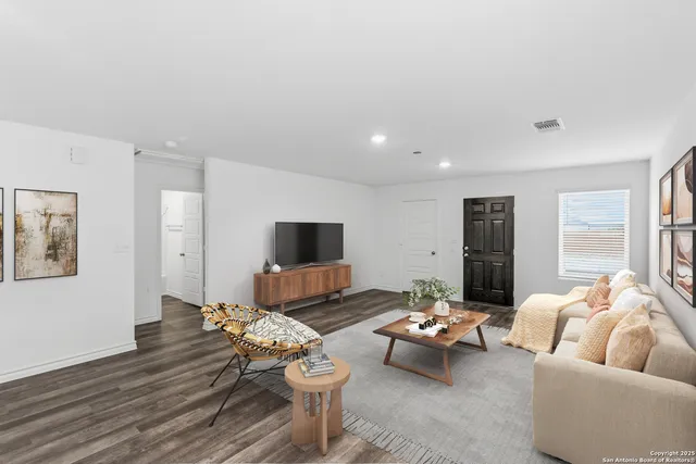 $246,180 | 1536 Gentle View, New Braunfels, TX 78130