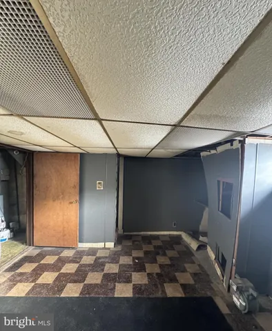 a view of empty room