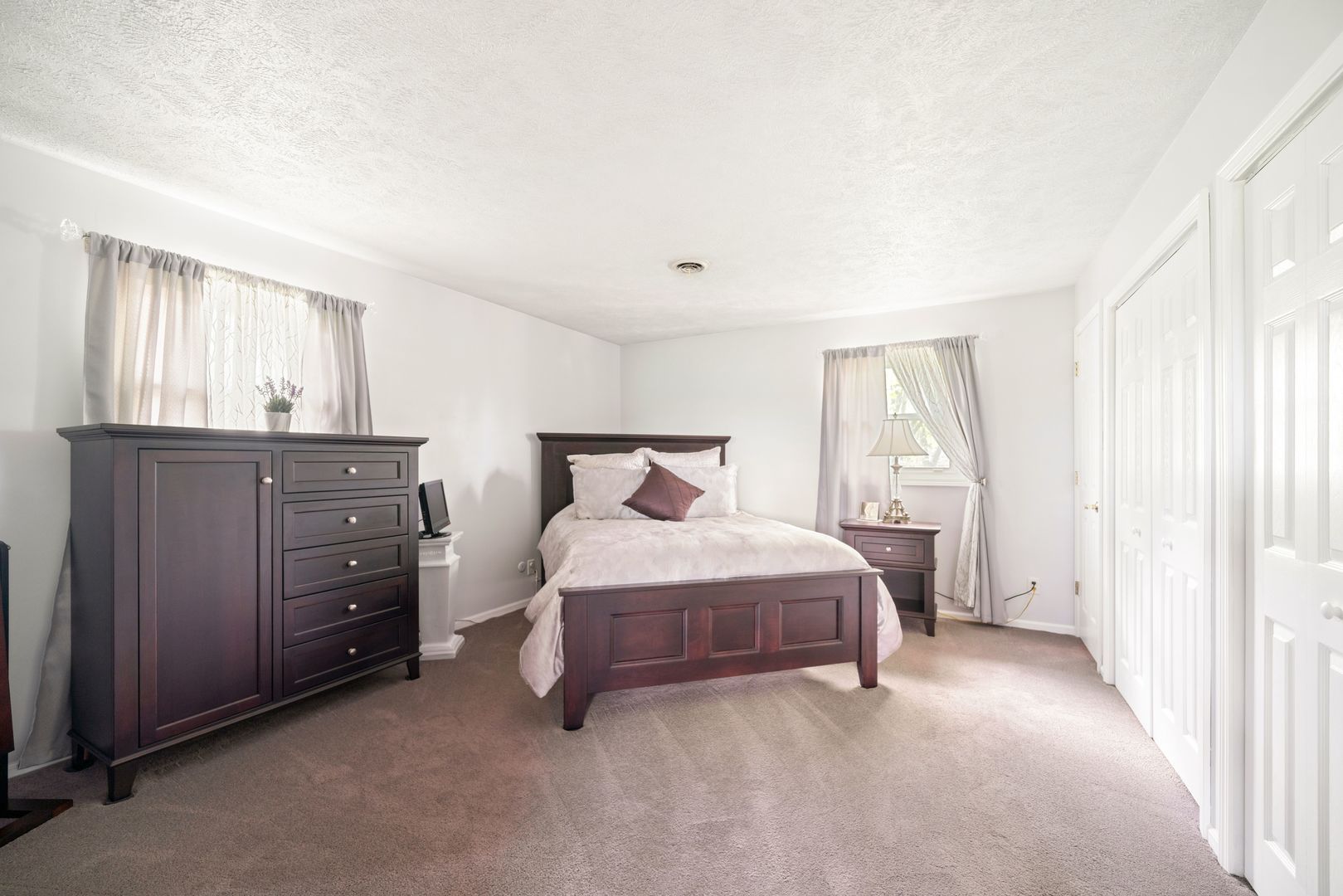 2255 Caton Farm Road Crest Hill, IL 60403 - Photo 8 of 19