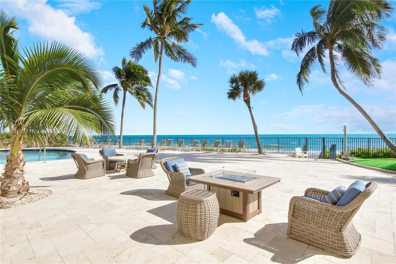 100 South Beach Road, Unit PHC Tequesta, FL 33469 - Photo 29 of 34 Gallery Image 29