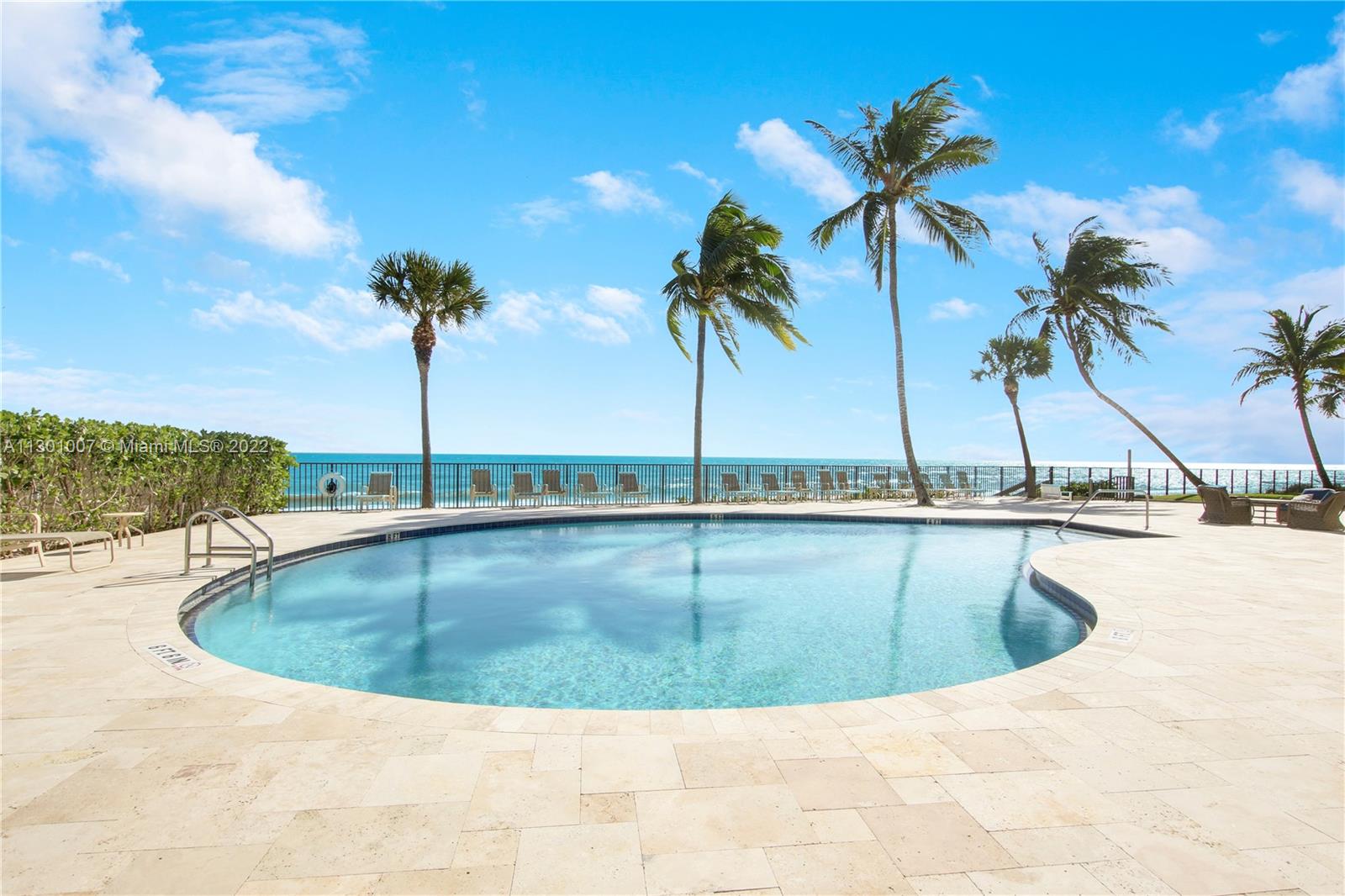 100 South Beach Road, Unit PHC Tequesta, FL 33469 - Photo 30 of 34 Gallery Image 30