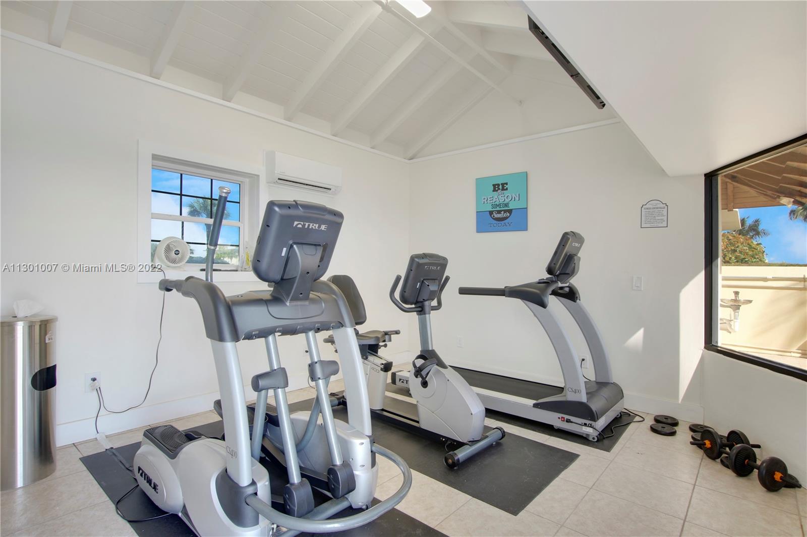 100 South Beach Road, Unit PHC Tequesta, FL 33469 - Photo 31 of 34 Gallery Image 31