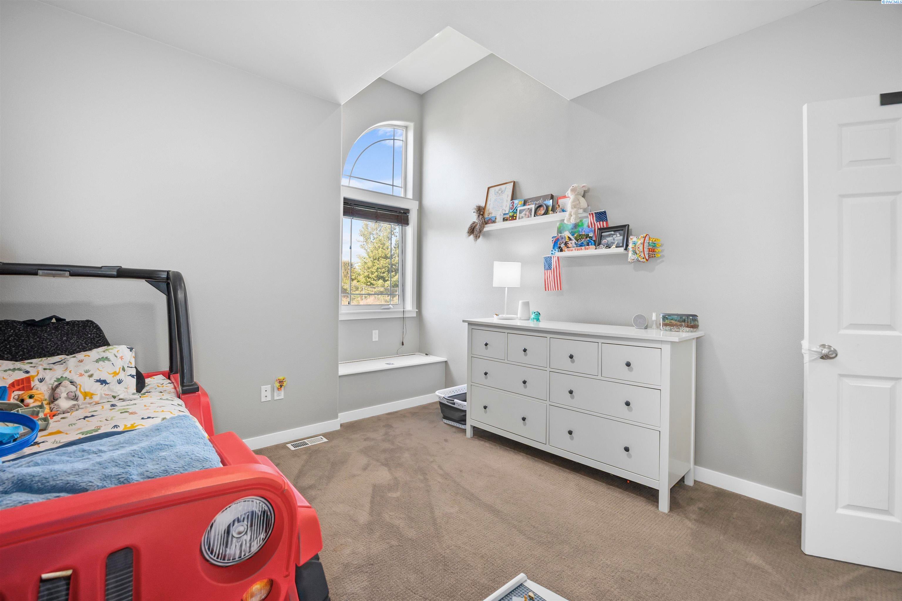 92104 East Sagebrush Road Kennewick, WA 99338 - Photo 18 of 43 Gallery Image 18