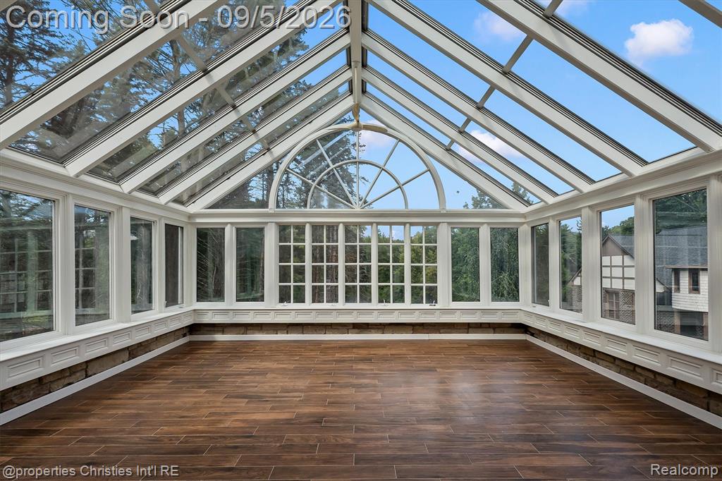 1540 Mill Race Road Rochester Hills, MI 48306 - Photo 70 of 99 Gallery Image 70