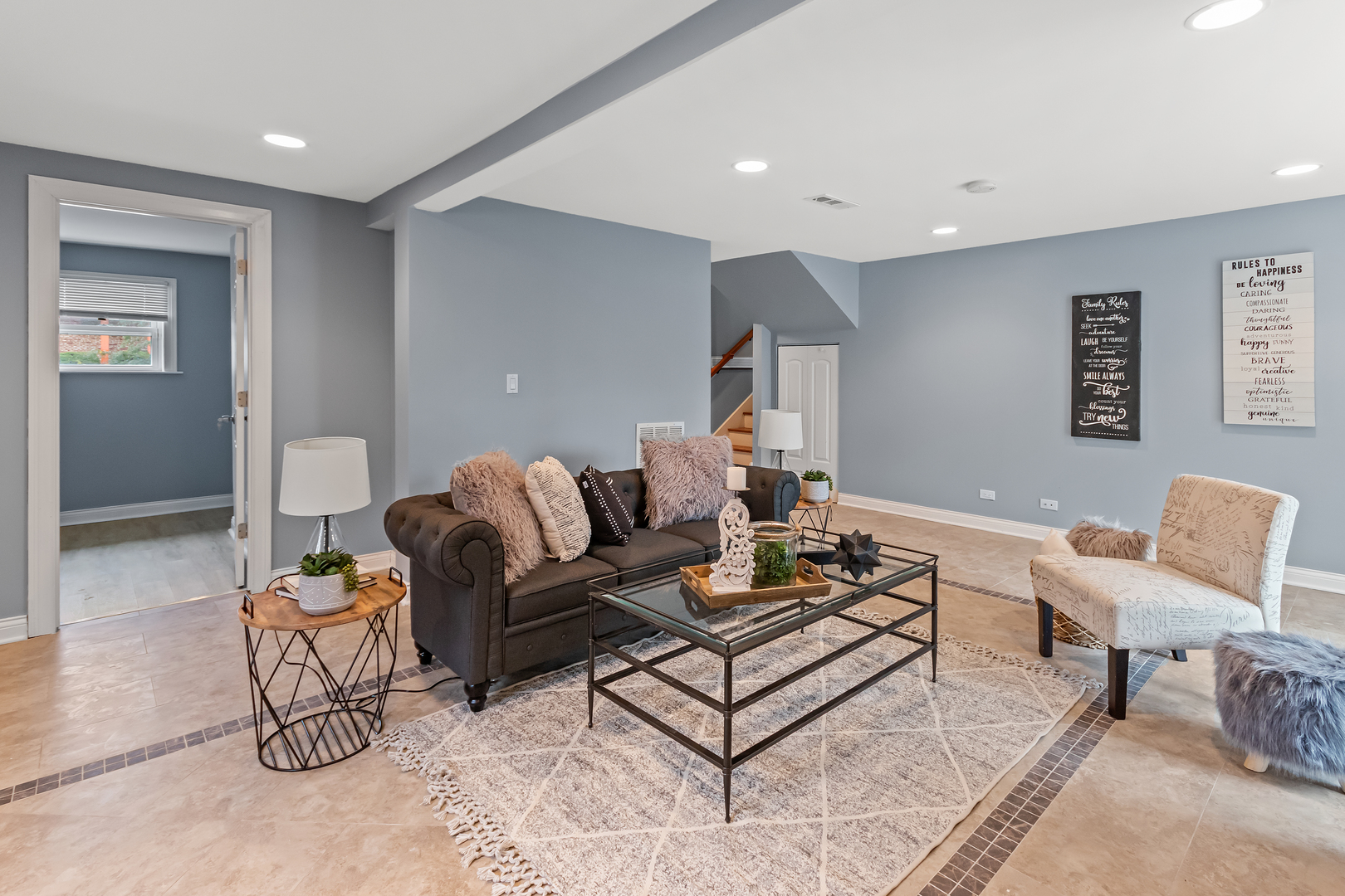 5855 Timberlane Road Matteson, IL 60443 - Photo 14 of 22 a living room with furniture and a wooden floor