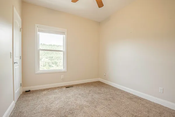 $499,900 | 365 Meadowbrook Lane, Trenton, GA 30752