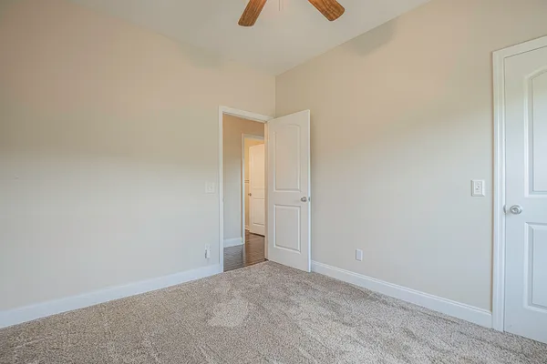 $499,900 | 365 Meadowbrook Lane, Trenton, GA 30752