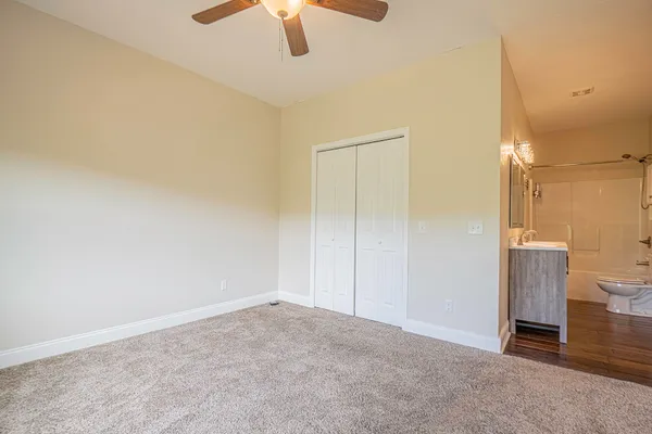 $499,900 | 365 Meadowbrook Lane, Trenton, GA 30752