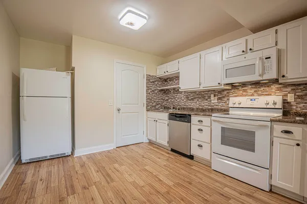 $499,900 | 365 Meadowbrook Lane, Trenton, GA 30752
