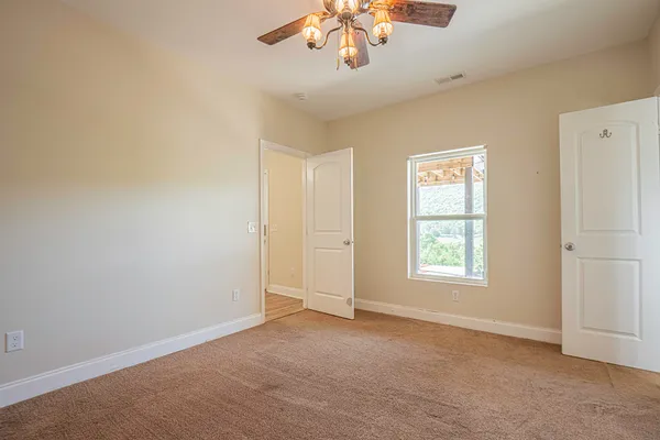 $499,900 | 365 Meadowbrook Lane, Trenton, GA 30752