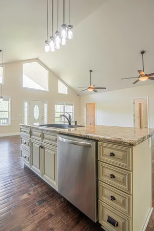 $499,900 | 365 Meadowbrook Lane, Trenton, GA 30752