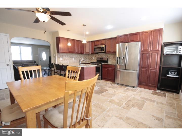 9074 Wesleyan Road Philadelphia, PA 19136 - Photo 6 of 16 Kitchen