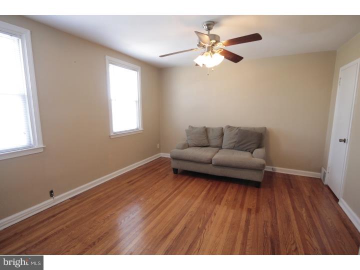 9074 Wesleyan Road Philadelphia, PA 19136 - Photo 8 of 16 Bedroom - Main
