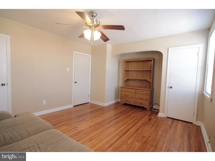 9074 Wesleyan Road Philadelphia, PA 19136 - Photo 9 of 16 Bedroom - Main
