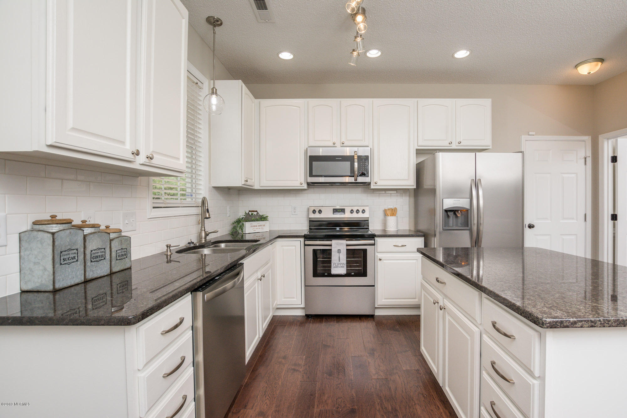 273 Core Road Richlands, NC 28574 - Photo 14 of 40 DSC_4675