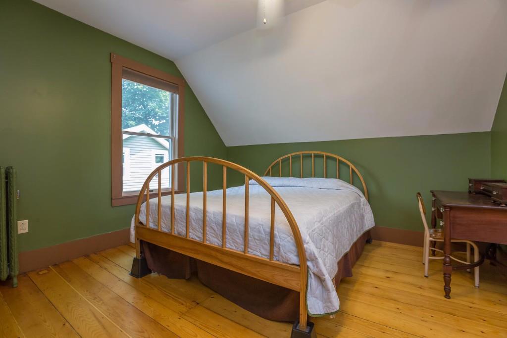 4 Cottage Street Freeport, ME 04032 - Photo 23 of 35 Photo