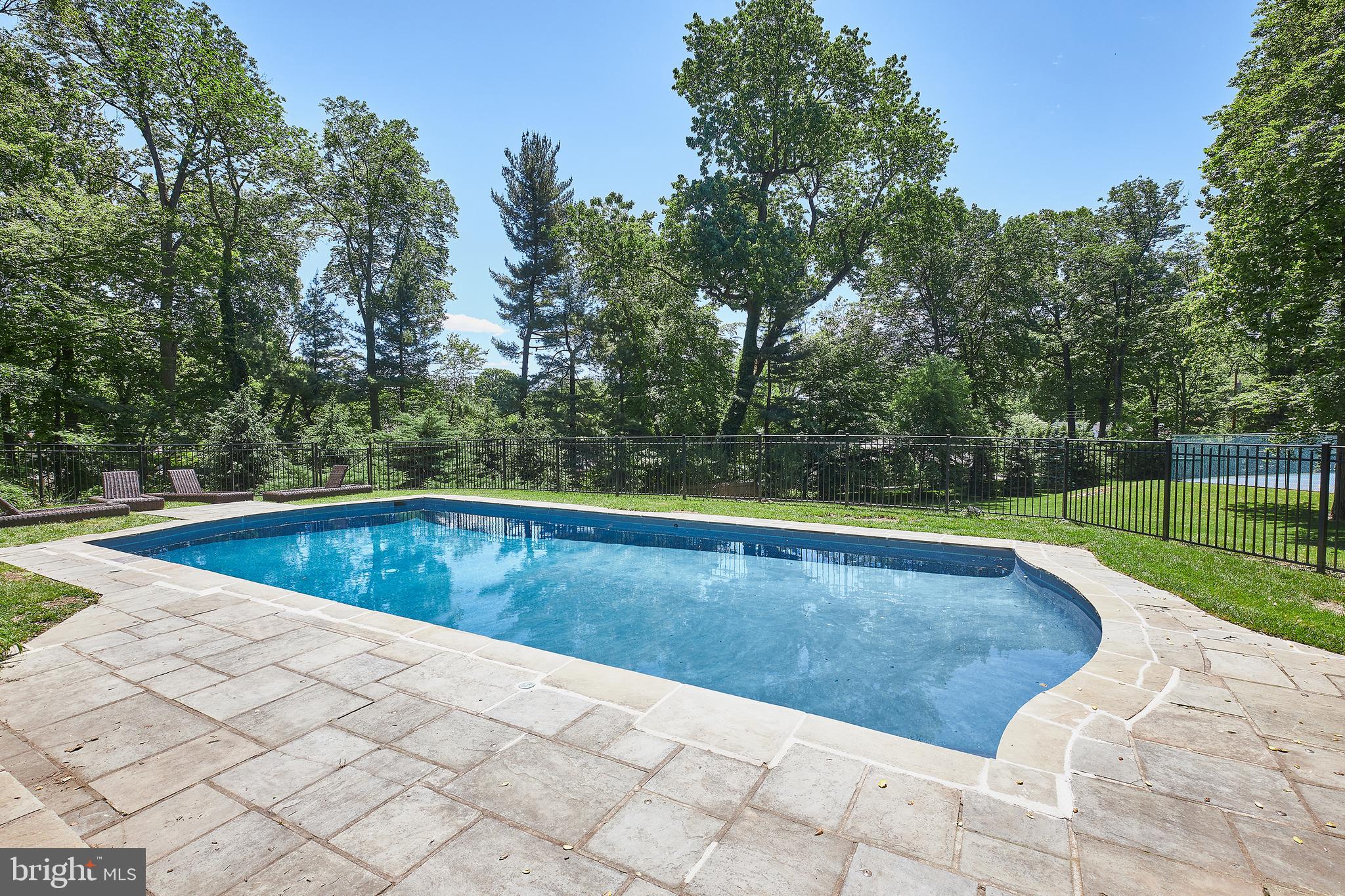 1216 Ridgewood Road Bryn Mawr, PA 19010 - Photo 4 of 50