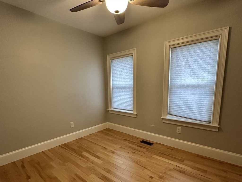 61 June Street, Unit 2 Worcester, MA 01602 - Photo 6 of 11