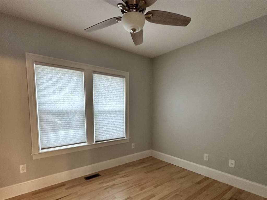 61 June Street, Unit 2 Worcester, MA 01602 - Photo 7 of 11