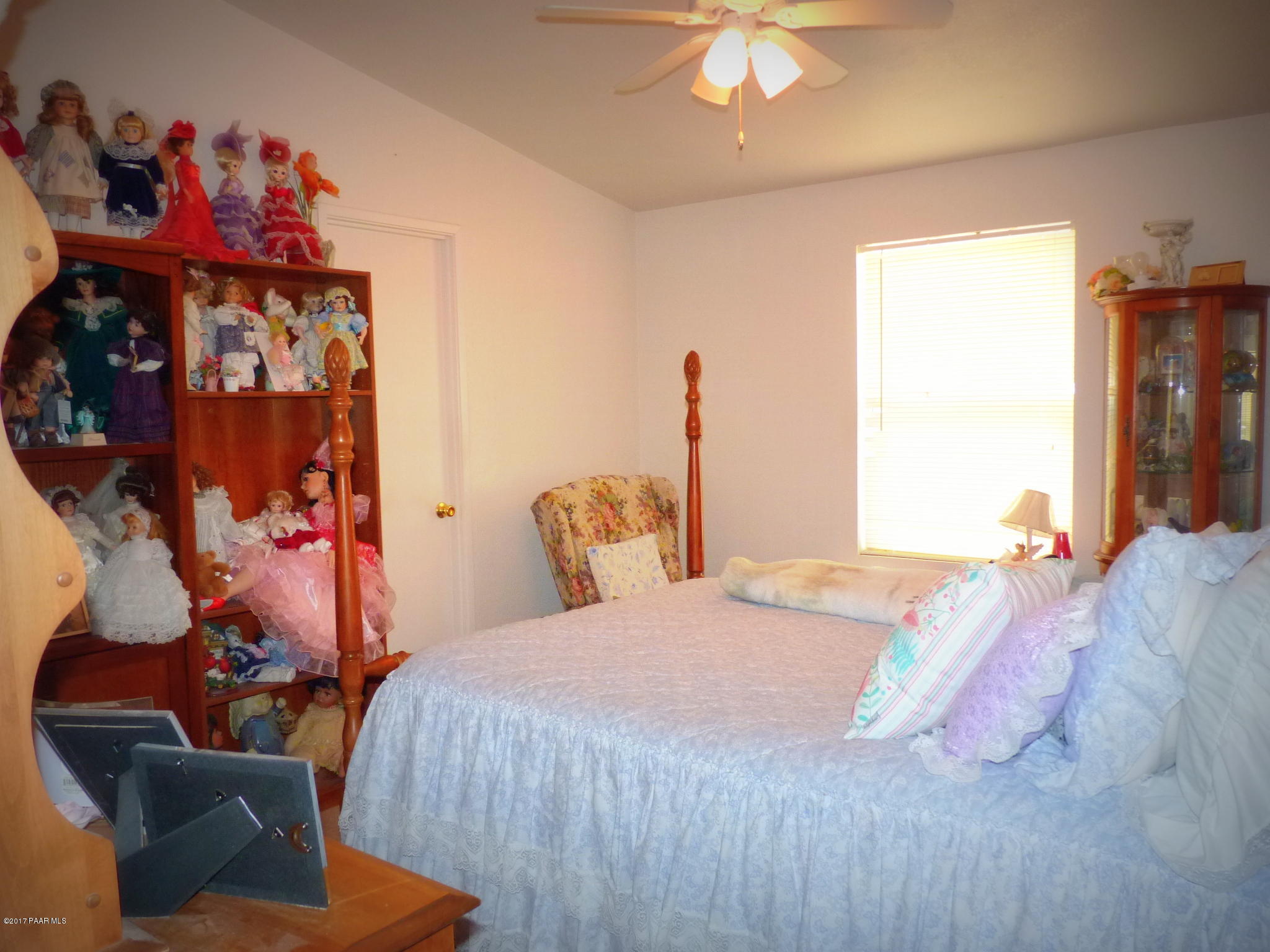 17650 Feldon Ridge Road Dewey, AZ 86327 - Photo 11 of 50 Bedroom 2 a