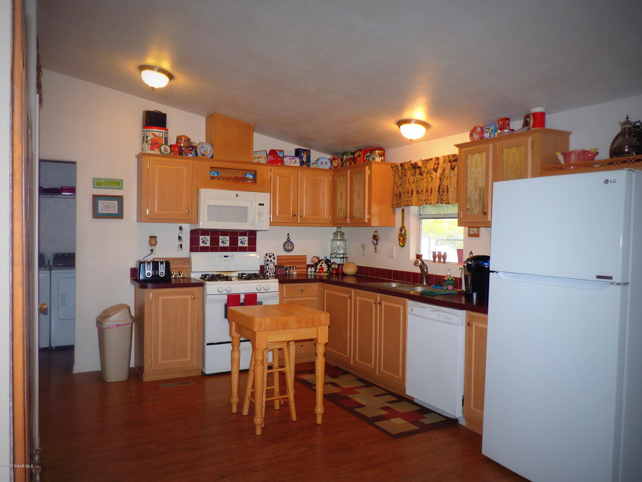 17650 Feldon Ridge Road Dewey, AZ 86327 - Photo 38 of 50 Kitchen a