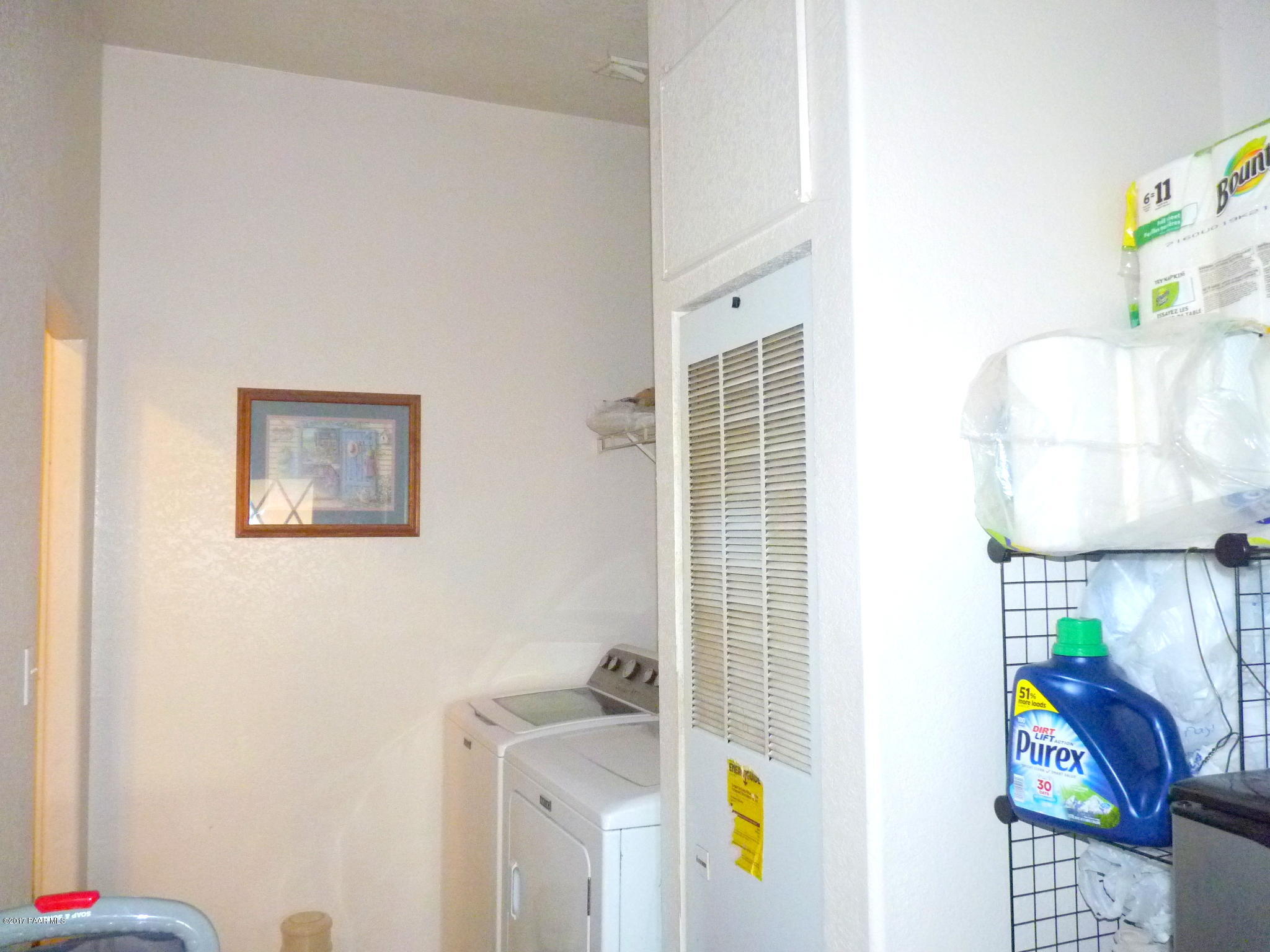 17650 Feldon Ridge Road Dewey, AZ 86327 - Photo 42 of 50 Laundry Room b