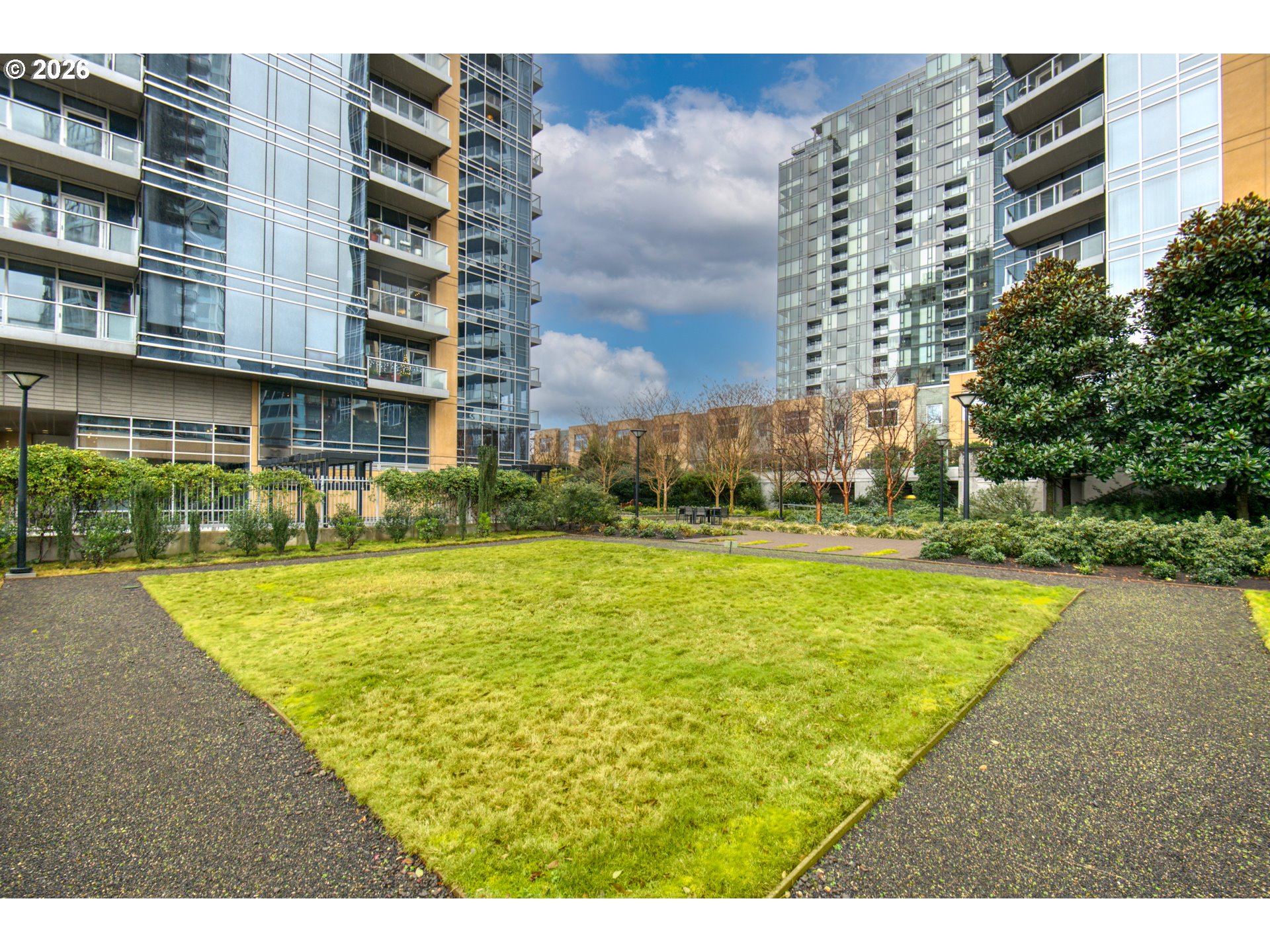 836 South Curry Street, Unit 1306 Portland, OR 97239 - Photo 27 of 39