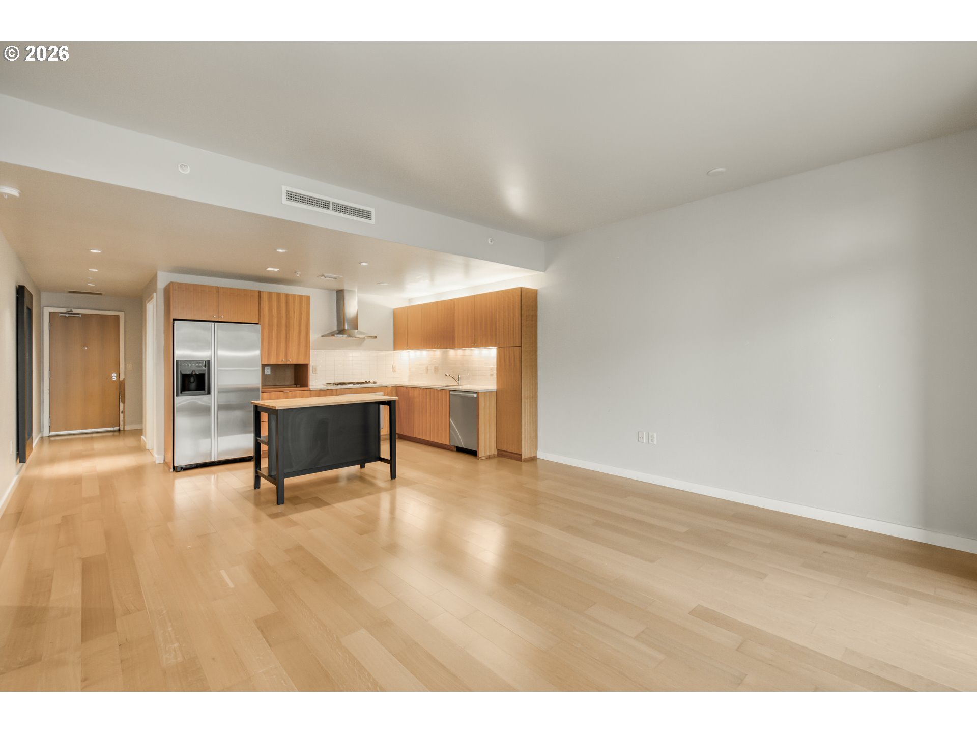 836 South Curry Street, Unit 1306 Portland, OR 97239 - Photo 8 of 39