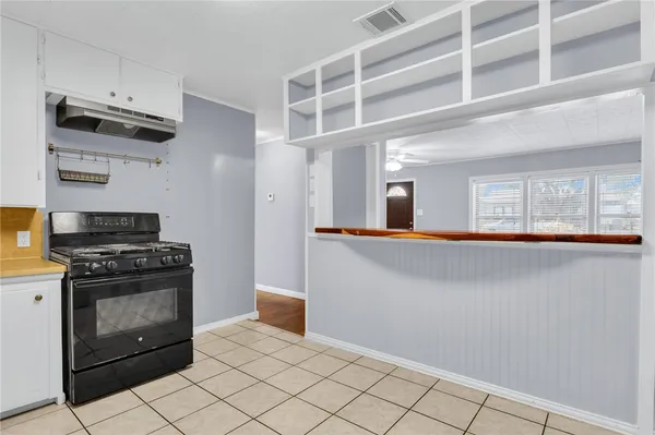 $274,900 | 1517 Oakview Street, Bryan, TX 77802