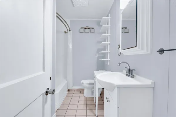 $274,900 | 1517 Oakview Street, Bryan, TX 77802