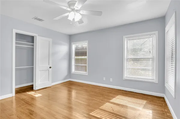 $274,900 | 1517 Oakview Street, Bryan, TX 77802