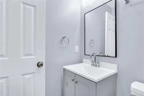 $274,900 | 1517 Oakview Street, Bryan, TX 77802