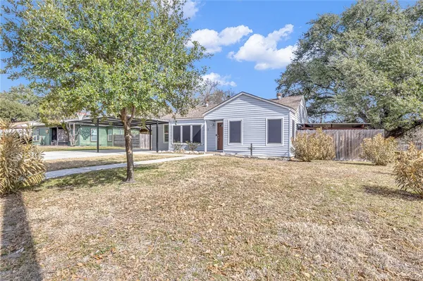 $274,900 | 1517 Oakview Street, Bryan, TX 77802