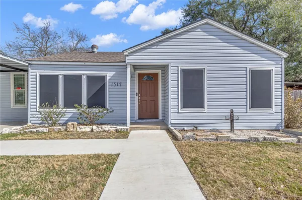 $274,900 | 1517 Oakview Street, Bryan, TX 77802