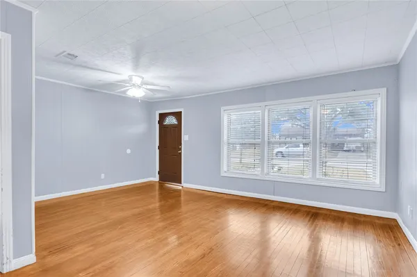 $274,900 | 1517 Oakview Street, Bryan, TX 77802