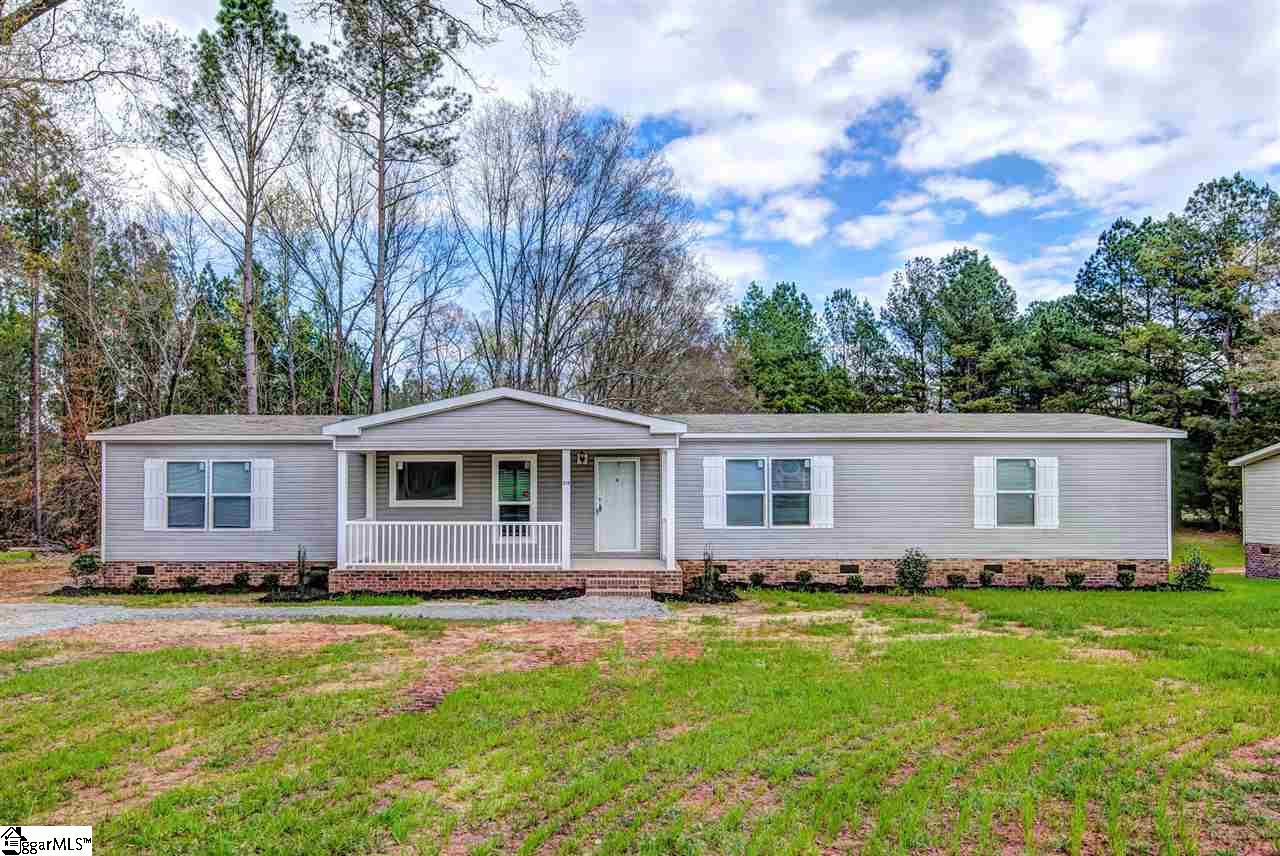319 Berry Road Pelzer, SC 29669 - Photo 1 of 36