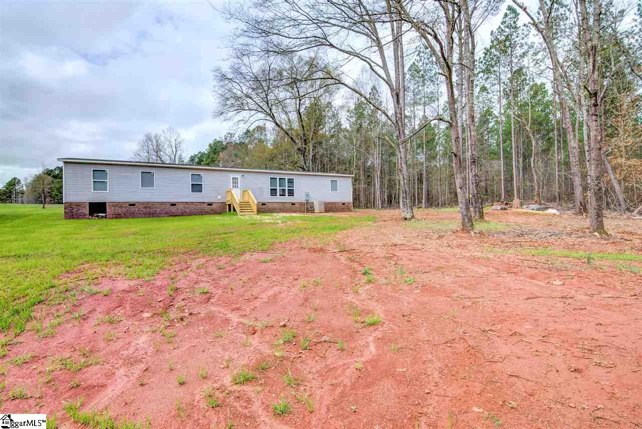 319 Berry Road Pelzer, SC 29669 - Photo 16 of 36