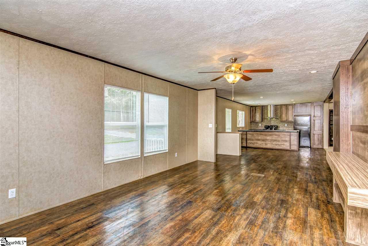 319 Berry Road Pelzer, SC 29669 - Photo 20 of 36
