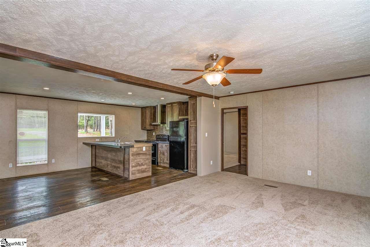 319 Berry Road Pelzer, SC 29669 - Photo 22 of 36
