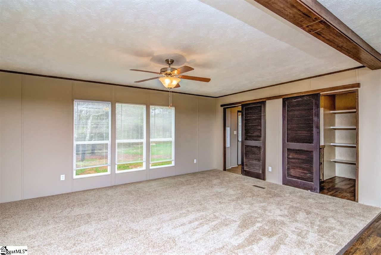 319 Berry Road Pelzer, SC 29669 - Photo 4 of 36