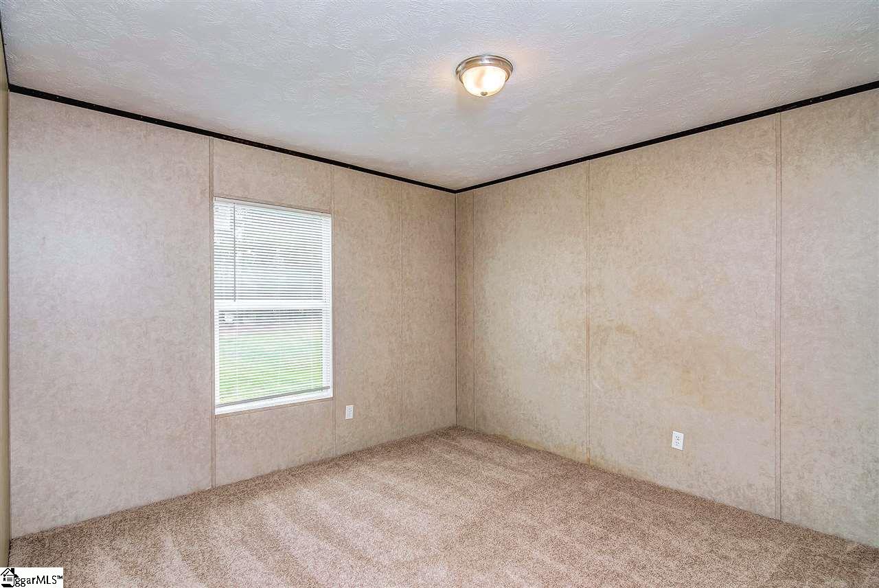 319 Berry Road Pelzer, SC 29669 - Photo 33 of 36