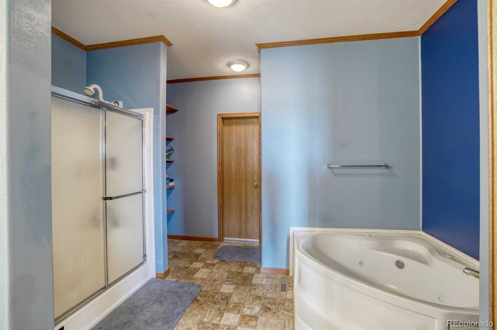 6840 North Manila Road Bennett, CO 80102 - Photo 21 of 33 Gallery Image 21