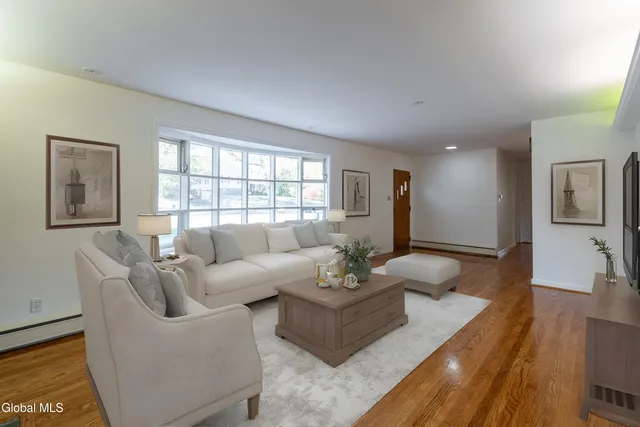 $569,000 | 1258 Hawthorn Road, Niskayuna, NY 12309