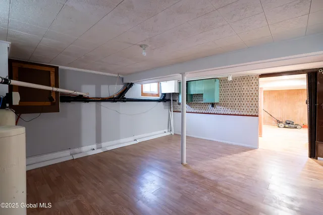 $569,000 | 1258 Hawthorn Road, Niskayuna, NY 12309