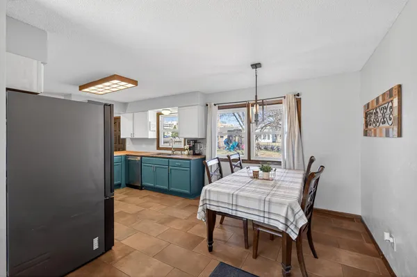 $365,000 | 11601 Eldorado Street Northwest, Coon Rapids, MN 55433