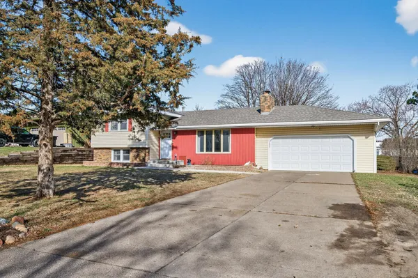 $365,000 | 11601 Eldorado Street Northwest, Coon Rapids, MN 55433