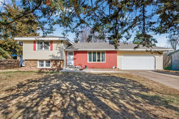 $365,000 | 11601 Eldorado Street Northwest, Coon Rapids, MN 55433