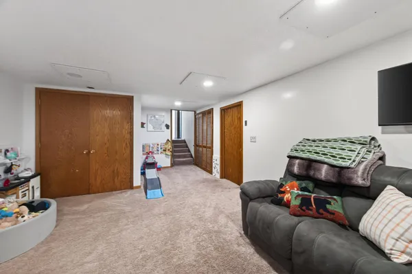 $365,000 | 11601 Eldorado Street Northwest, Coon Rapids, MN 55433