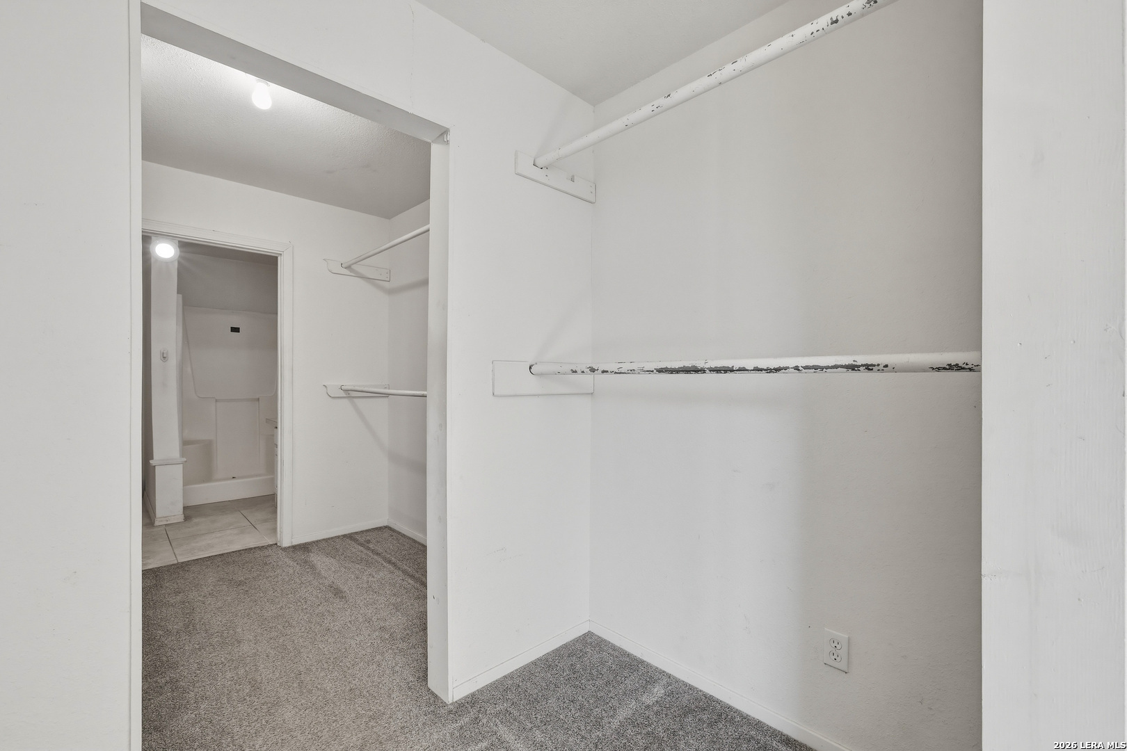 17896 Pleasanton Road San Antonio, TX 78221 - Photo 16 of 49