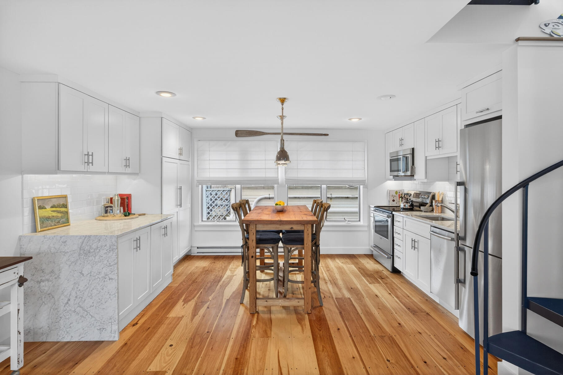 45 Commercial Street, Unit 9 Provincetown, MA 02657 - Photo 14 of 43 PF0A6247